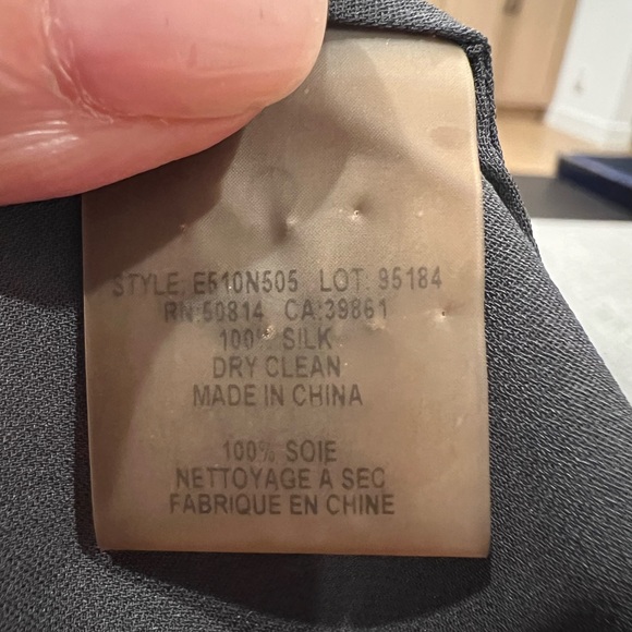 Silk top - Picture 6 of 6